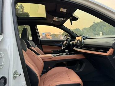 Changan: Avtomobil 0 km dir və ən son full salondur. 3 illik kasko(taksi)və — 8