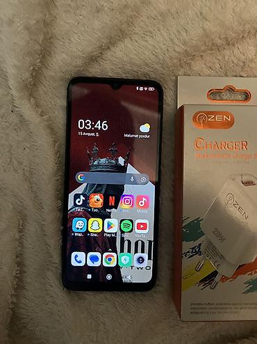 poco x3 kabro: Poco C40, 128 GB, rəng - Qızılı, Face ID — 4