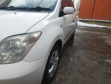 Toyota: Toyota ist: 2002 г., 1.5 л, Автомат, Бензин, Хэтчбэк — 10