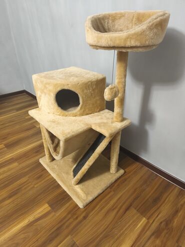 купить домашних животных: ПРОДАЮ ДОМИК ДЛЯ ПУШИСТИКА🐱