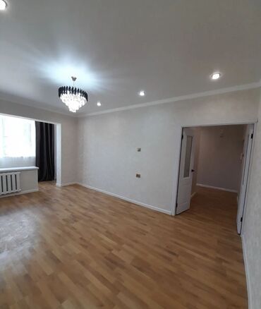 Продажа домов: 1 комната, 34 м², 105 серия, 1 этаж, Евроремонт