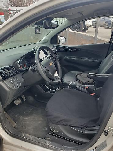 Chevrolet: Chevrolet Spark: 2017 г., 1 л, Вариатор, Бензин, Хэтчбэк — 8