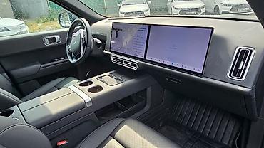 100: Lixiang L8: 2024 г., 1.5 л, Автомат, Гибрид, Кроссовер — 9