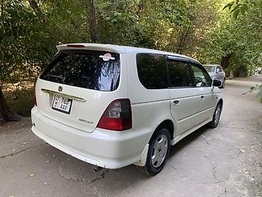автомаш: Honda Shuttle: 2001 г., 2.3 л, Автомат, Бензин, Минивэн — 5