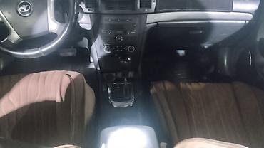 Chevrolet: Chevrolet : 2007 г., 2 л, Автомат, Газ, Седан — 4