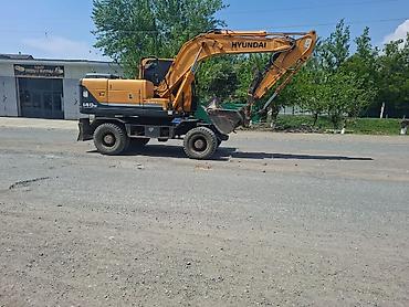 Услуги экскаватора: Услуги экскаватора. Услуги Экскаватор. Мы оказываем услуги — 1