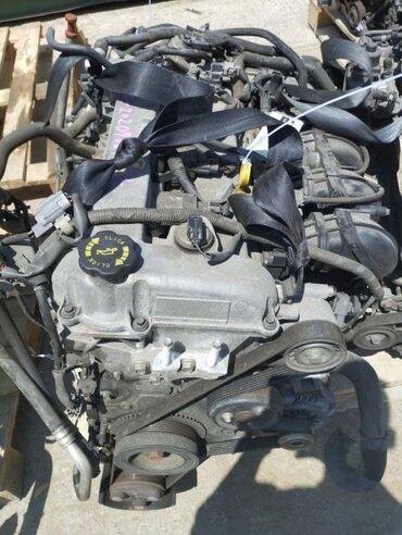 Двигатели, моторы и ГБЦ: Бензиновый мотор Mazda