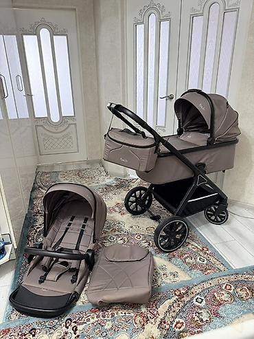 Коляски: Продаю коляску 2в1 Новый (2 недели использовали) Покупали за 16000 сом — 14
