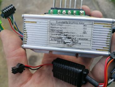 Elektronika: ﻿Kupujem kontroler sa slike. Ako neko zna majstora koji popravlja