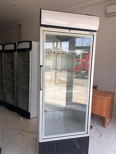 Soyuducu avadanlığı: - Şüşə vitrinli, tək qapılı kommersiya soyuducuları - Həcmlər: 50 — 4