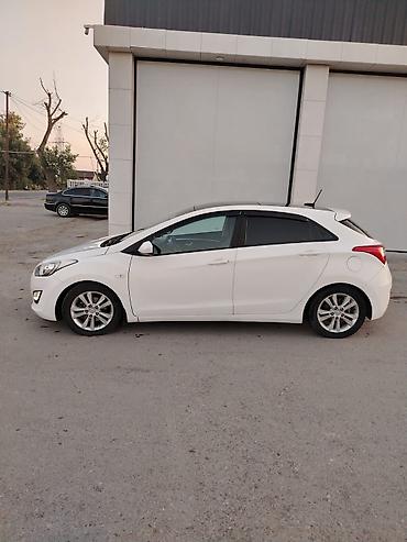 borbet diski: Hyundai i30 (ağ rəng, hatchback) - Kuzov: 5 qapılı hatchback — 10