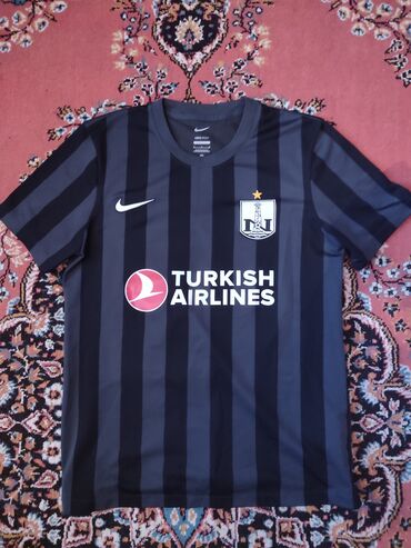 Kurtkalar: Futbolka, Nike, M (EU 38), rəng - Qara