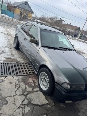 BMW: BMW 3 series: 1992 г., 1.6 л, Механика, Бензин, Седан — 11