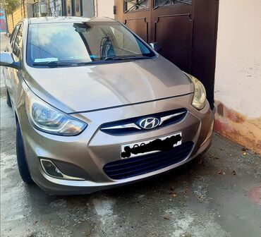 Hyundai: Hyundai Accent: 1.6 l | 2013 il Hetçbek — 3