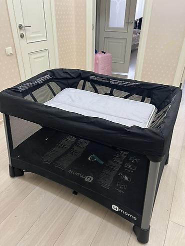 4 moms: Манеж-кровать 4moms Breeze - Универсальный манеж и спальное место для — 1