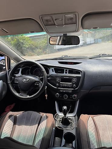 crv 2: Kia Ceed: 2013 г., 1.6 л, Механика, Бензин, Хэтчбэк — 9