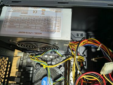 Desktop računari i radne stanice: Desktop računar – Biostar/Intel, Sapphire grafika Specifikacije: - — 5