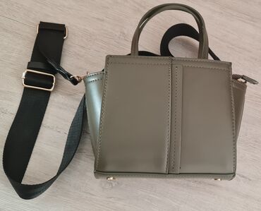 сумка красивая: Сумка Zara original в идеальном состоянии🔥❤️ выходила 3 раза!