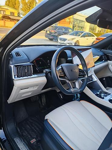 китайский жип: BYD Song Plus: 2023 г., 1.5 л, Вариатор, Гибрид, Кроссовер — 9