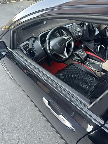 type r: Honda Civic: 2009 г., 1.3 л, Автомат, Бензин, Седан — 5