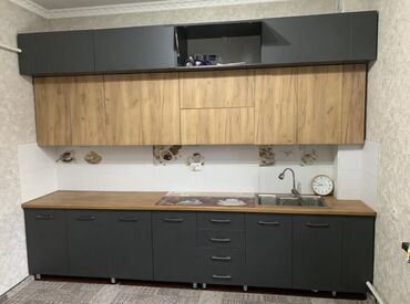 правильные размеры кухонной мебели: Кухонный гарнитур, цвет - Серый, ДСП