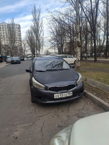 Kia: Kia Ceed: 2014 г., Автомат, Бензин, Универсал — 7