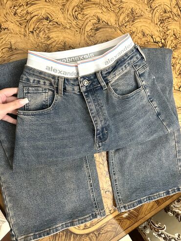 Volvo: Şalvar, Alexander McQueen, L (EU 40)