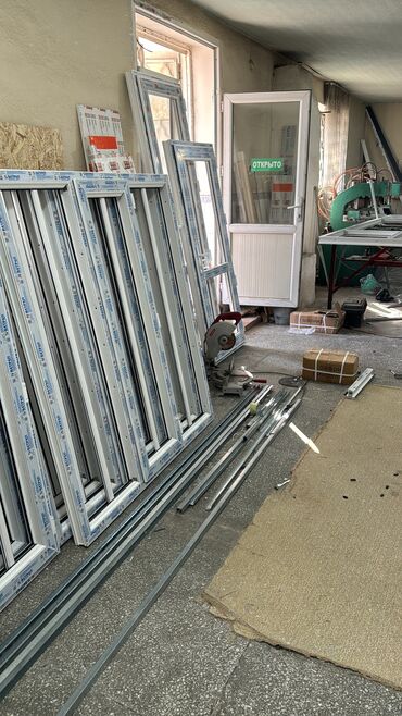 Пластиковые окна на заказ: Делаем окна на заказ любой сложности Цветные алюминиевый, двери — 8