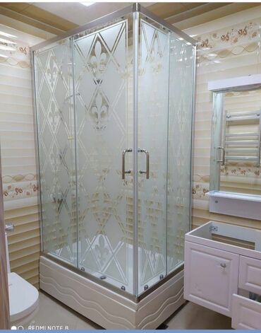 Duş kabinaları, arakəsmələr: Yeni Üstü açıq kabina, Künc üçün, Ödənişli çatdırılma — 5