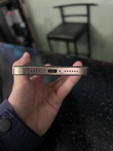 Apple iPhone: IPhone 16 Pro Max, Б/у, 256 ГБ, White Titanium, Кабель, 100 % — 3