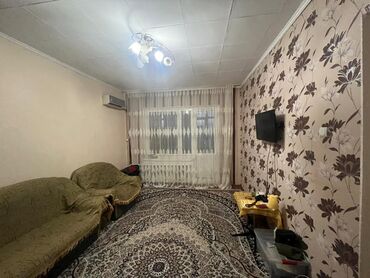 квартиру в центре: 3 комнаты, 62 м², 105 серия, 9 этаж, Косметический ремонт