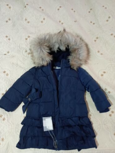 Верхняя одежда: Новая зимняя куртка 1000 сом на 1,5-3,5 года