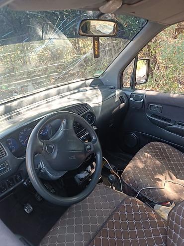 дайхатсу мобе: Daihatsu Move: 2002 г., 1 л, Механика, Бензин, Хэтчбэк — 7