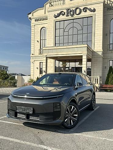 byd plus: Lixiang L6: 2025 г., 1.5 л, Автомат, Гибрид, Кроссовер — 2