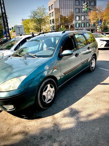 шторки на машину: Ford Focus: 2002 г., 1.6 л, Механика, Бензин, Универсал