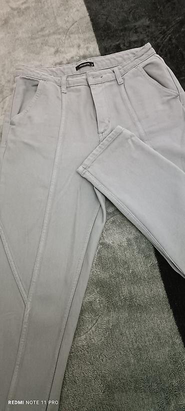 jeans salvar: Ele veziyyetdedi — 1