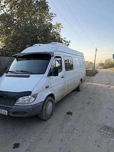 кип карнивал: Mercedes-Benz Спринтер: 2004 г., 2.2 л, Механика, Дизель, Фургон — 1