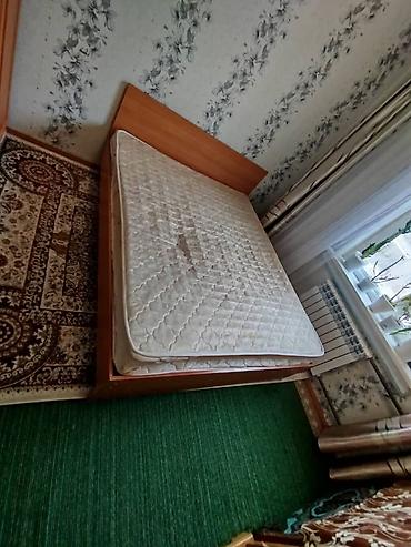 Двуспальные кровати: Двуспальная кровать с матрасом - Размер спального места — 9