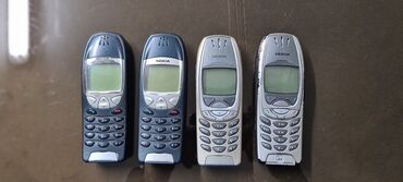 nokia telefon: Nokia mobil telefon 62.10, 63.10 i mersedes mashin ucun telefonlardi