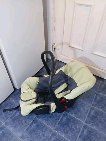 kaputi od buklea: Auto-sedište/nosiljka za bebe - Tip: autosedište za novorođenče — 1