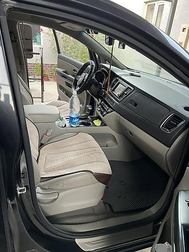 Kia: Kia Carnival: 2018 г., Минивэн — 9