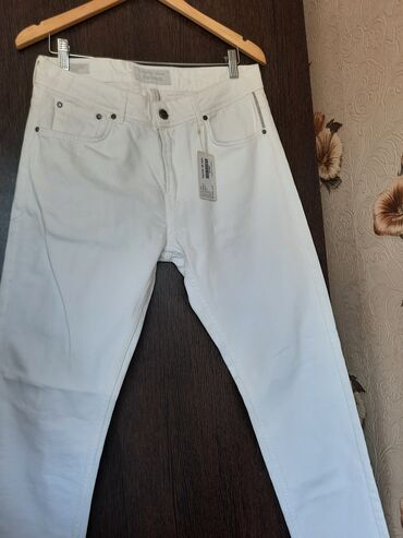 Cinslər: Climber jeans. Yenidir. Istifadə olunmayıb. Türk malıdır. Rəngi: Ağ lalafo.az -da Cinslər: Climber jeans. Yenidir. Istifadə olunmayıb. Türk malıdır. Rəngi: Ağ
