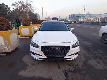 Другие детали салона: Хюндай Грандеур бизнес‑класса.С тонировкой одам не такси Основные — 10