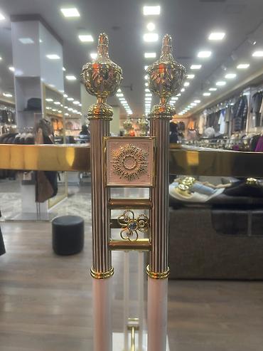 Оборудование для магазинов: ✨ Satılır – Premium geyim stendi 9 ədəd✨ Mağazanıza zərif və lüks — 5