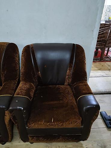 furniture: İşlənmiş, Divan — 1