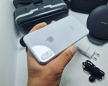 Apple iPhone: IPhone X, Б/у, 64 ГБ, Серебристый, Зарядное устройство, Чехол, Наушники, 100 % — 12