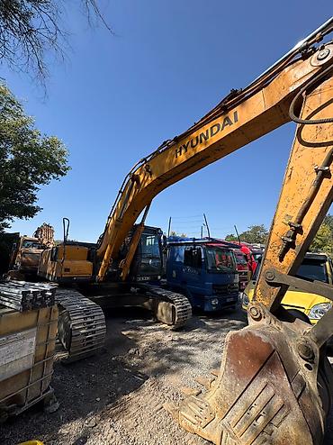 Услуги экскаватора: Организация сдает в аренду на длительный срок гусеничные экскаваторы — 8