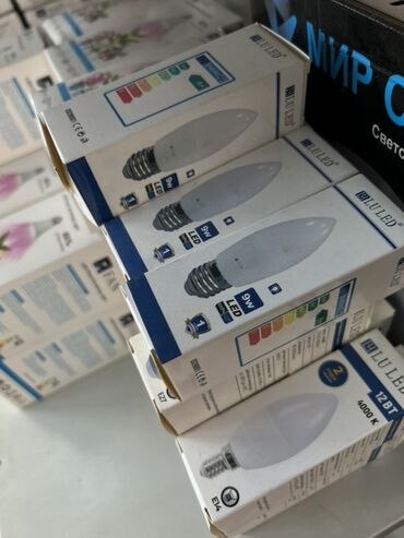 светильник светодиодный потолочный цена: LED-лампы LULed «свеча» - Мощность: 9 Вт и 12 Вт (модели на фото) -