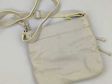 reserved czapka damska: Handbag, condition - Perfect
