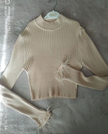 свитер: Женский свитер S (EU 36), M (EU 38), L (EU 40), цвет - Бежевый